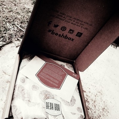 Vanilla Essence and Shortbread with Gooey Pecans Besh Box