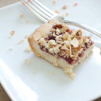 Raspberry Crumble Bars Raspberry Crumble Bars BelleAnnee 1